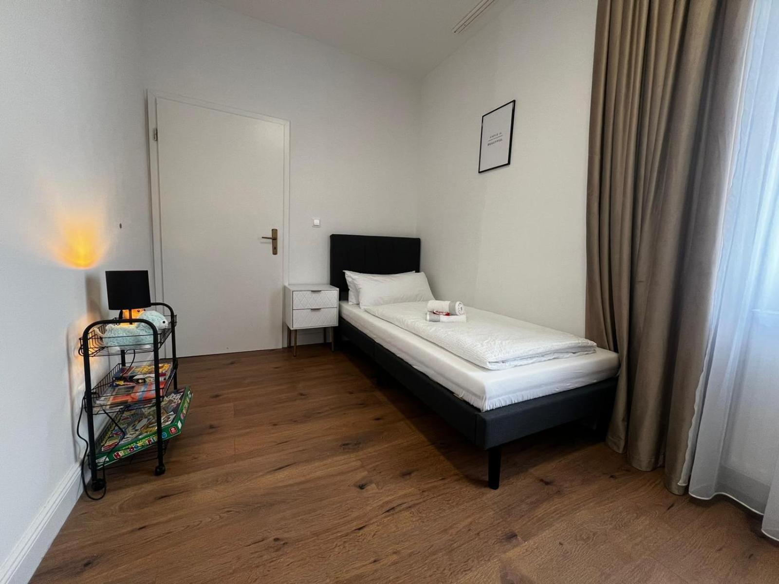 105 Quadratmeter Apartment, Parkplatz, Kinderfreundlich, 6 Personen, Wifi, Vollausgestattete Kueche, Криммичау Экстерьер фото