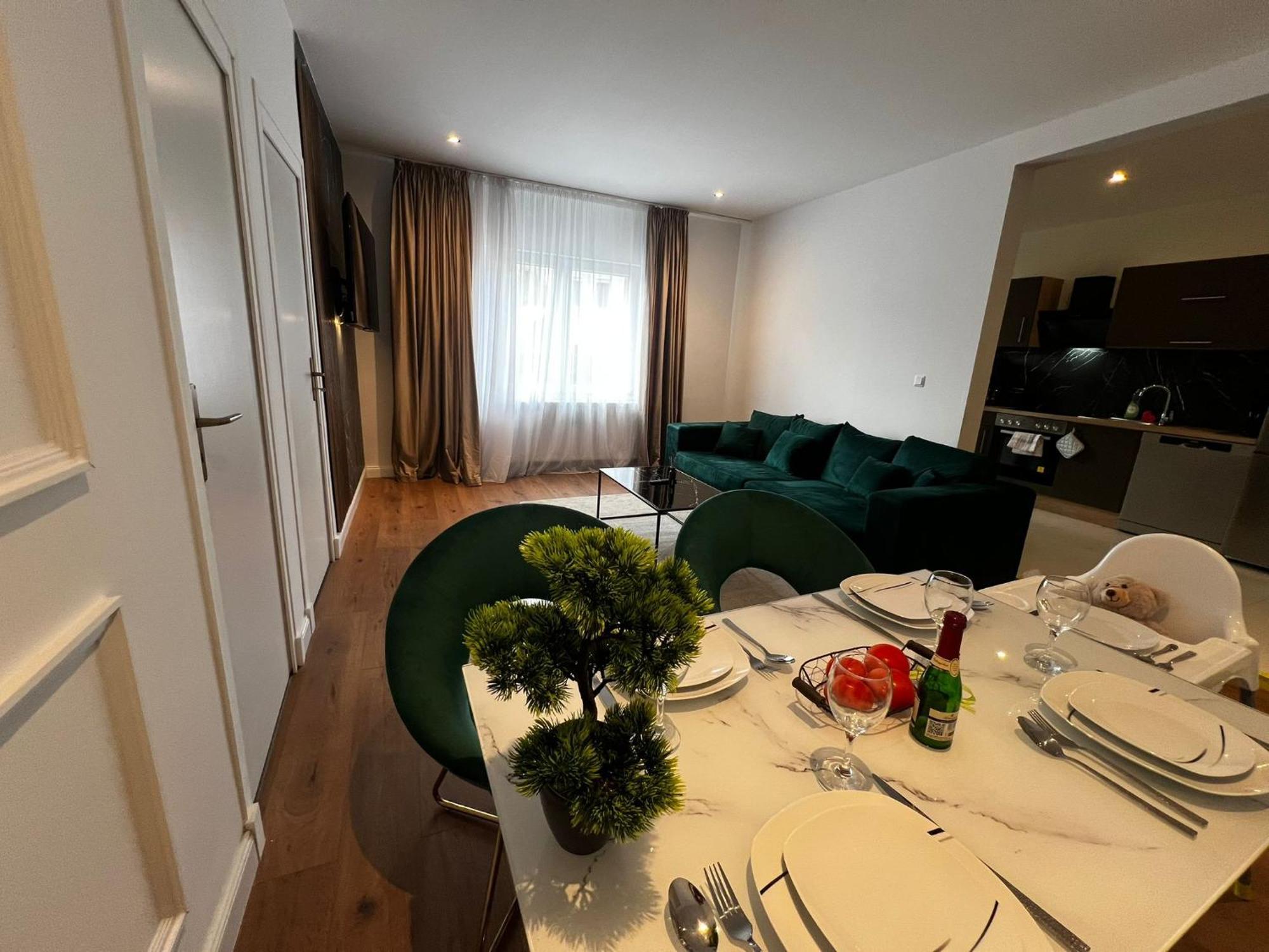 105 Quadratmeter Apartment, Parkplatz, Kinderfreundlich, 6 Personen, Wifi, Vollausgestattete Kueche, Криммичау Экстерьер фото