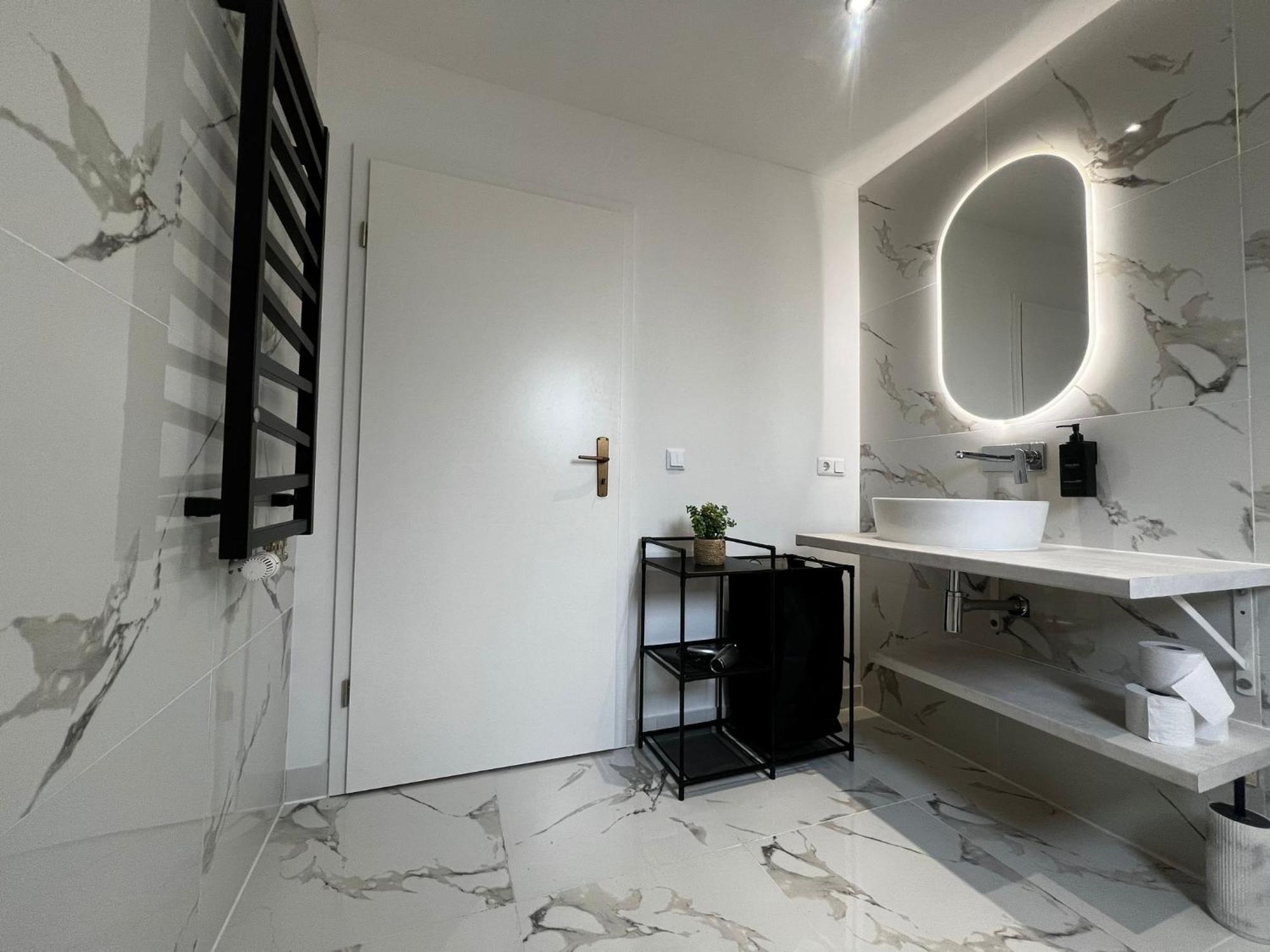105 Quadratmeter Apartment, Parkplatz, Kinderfreundlich, 6 Personen, Wifi, Vollausgestattete Kueche, Криммичау Экстерьер фото